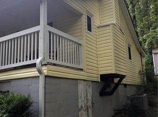 310 Bradley St, Maggie Valley, NC 28751