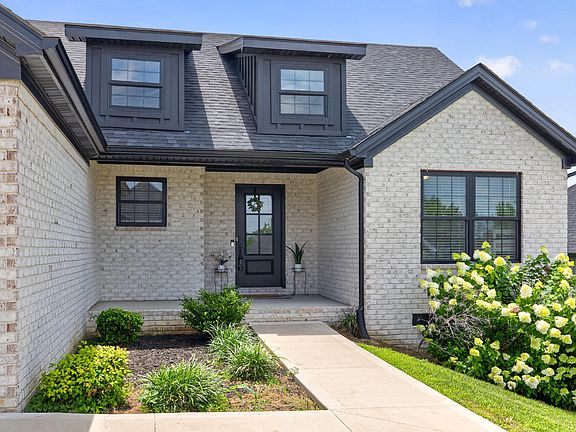 3rd image of 5021 Bentwood Ct