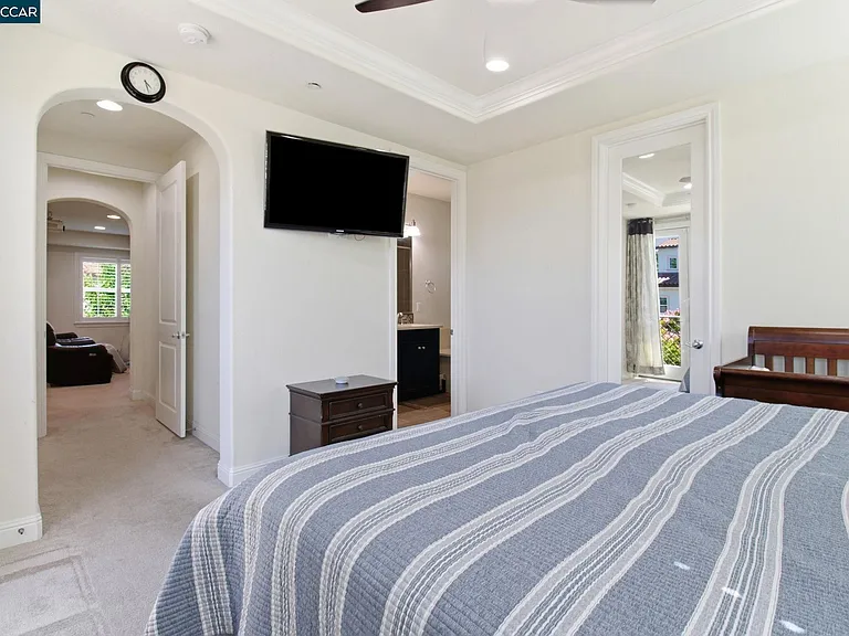 1365 Bayberry View Ln — Photo 19