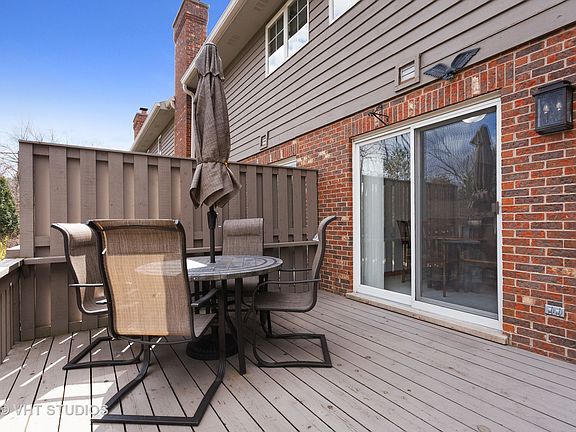3rd image of 878 Saddlewood Dr