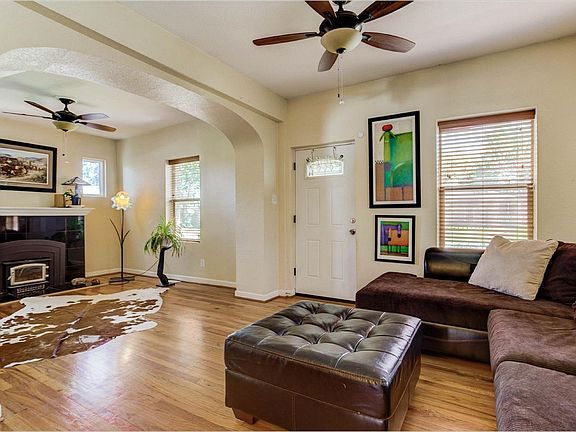 3rd image of 3295 N Krameria St