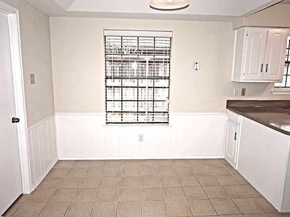 5th image of 6714 McCallum Blvd