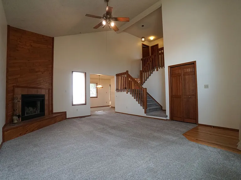 1155 Popes Valley Dr — Photo 6