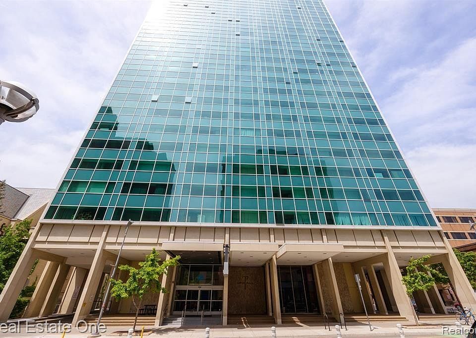 1st image of 555 E William St APT 15J