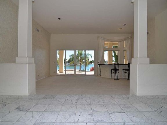 3rd image of 5555 W Melinda Ln