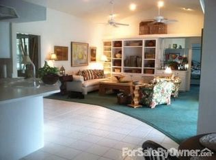 32 Wood Hall Dr, Mulberry, FL 33860