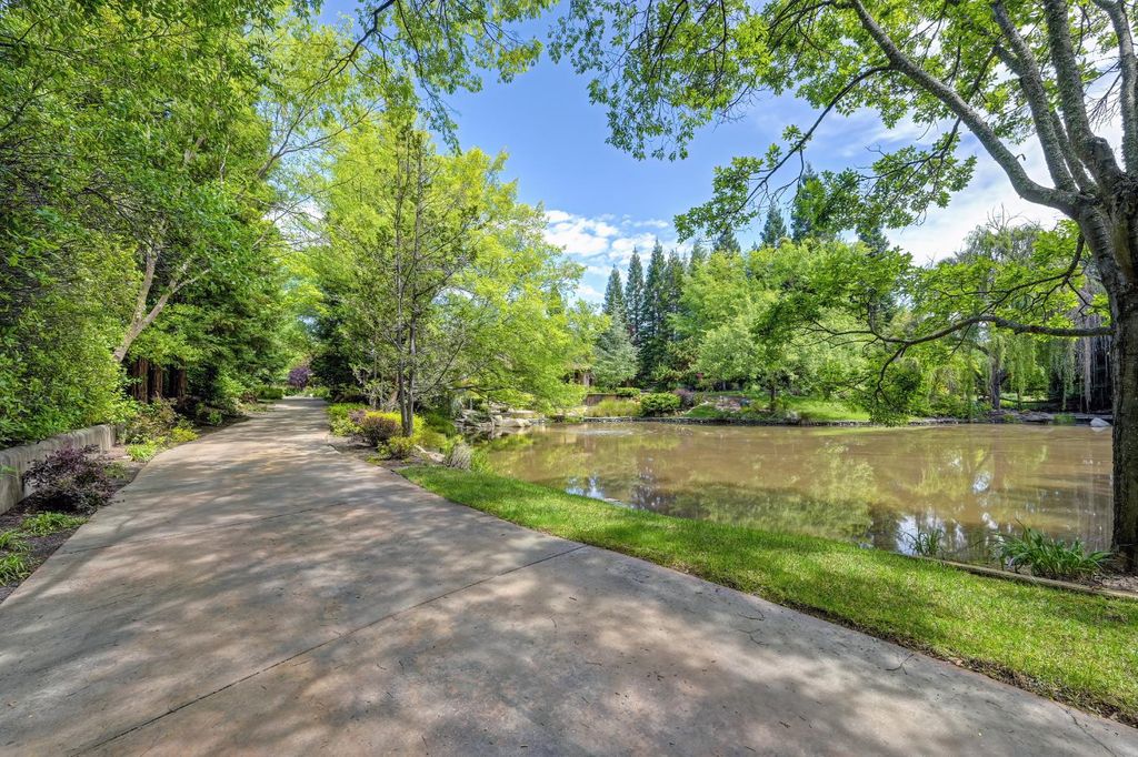 5183 Chelshire Downs Road 3