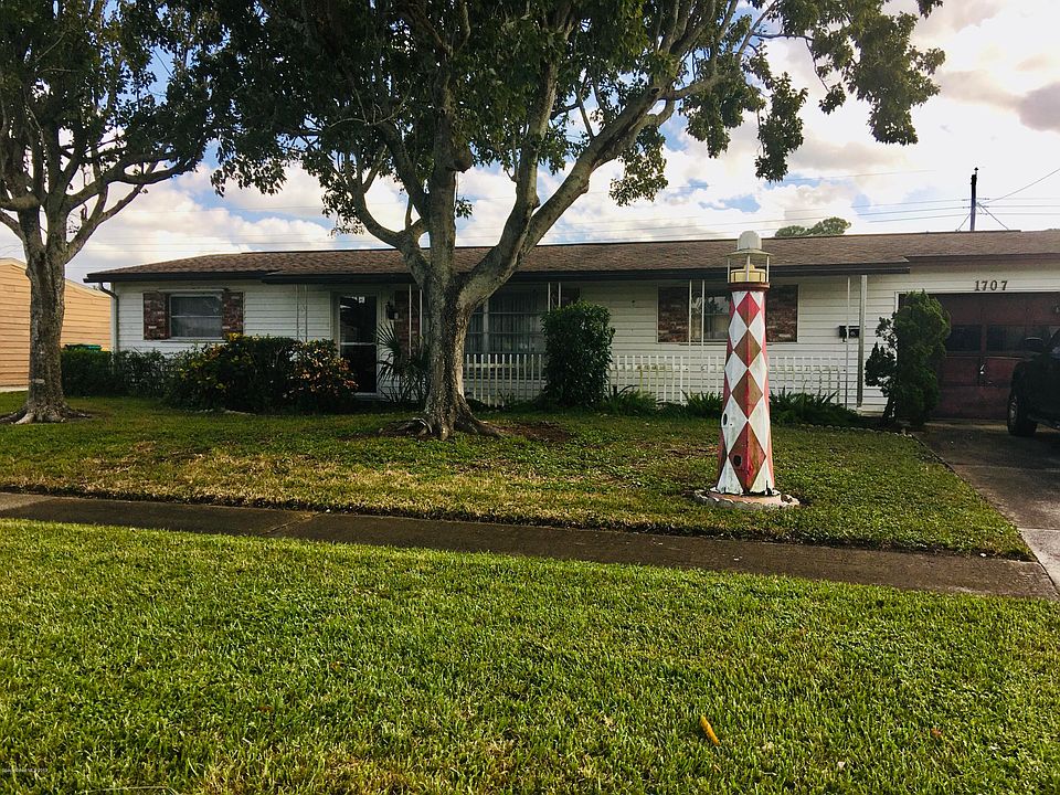 1st image of 1707 Ixora Dr W