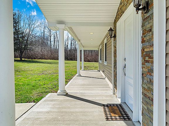 2nd image of 19060 Riverview Dr
