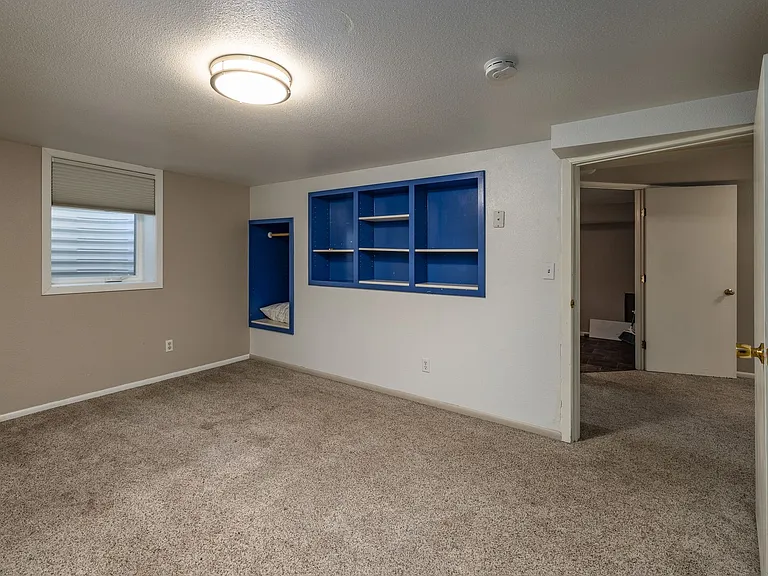 2208 Pine St — Photo 20