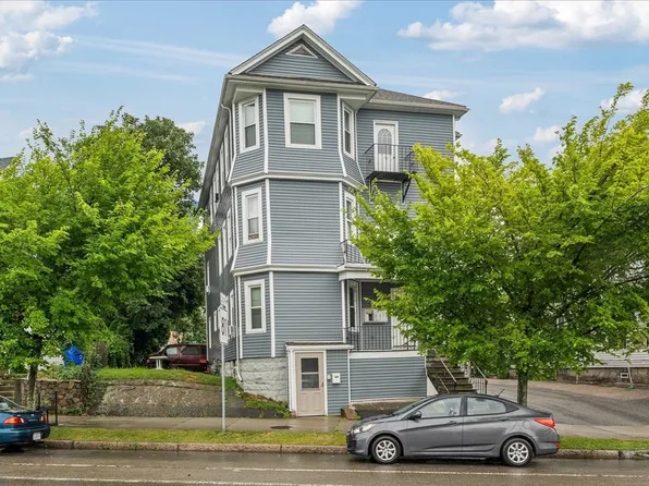 775 Plymouth Ave, Fall River, MA 02721