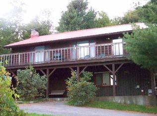 817 Creek Rd, Crown Point, NY 12928