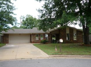 3701 Hendricks Ct, Fort Smith, AR 72903