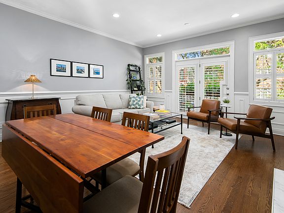 5th image of 1618 N Oakley Ave #1S