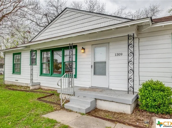 1309 E 6th Ave, Belton, TX 76513