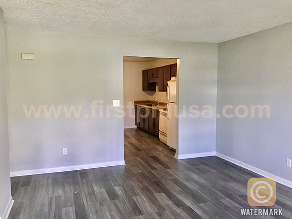 2nd image of 4053 Teakwood Dr