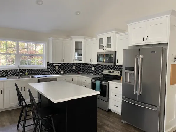 (undisclosed Address), Blairsville, GA 30512