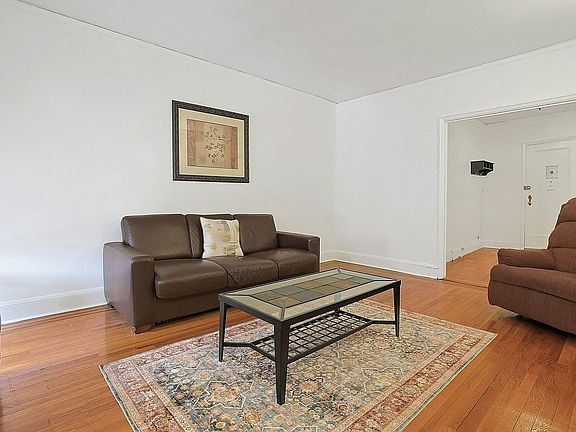 2nd image of 3875 Waldo Ave APT 9L
