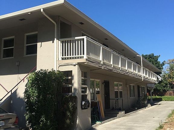 2nd image of 766 N 1st St APT 3