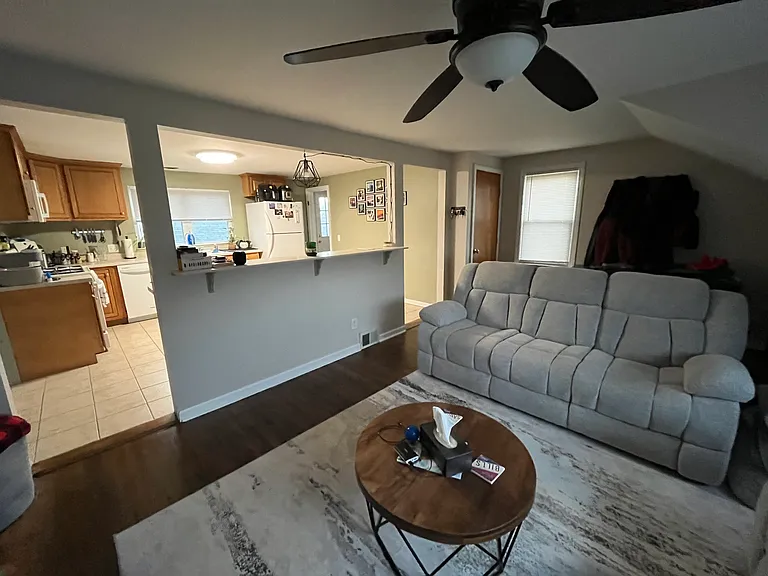 426 Ivyhurst Rd N #UPPER — Photo 3
