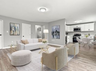 23 Fernview Ave APT 3, North Andover, MA 01845