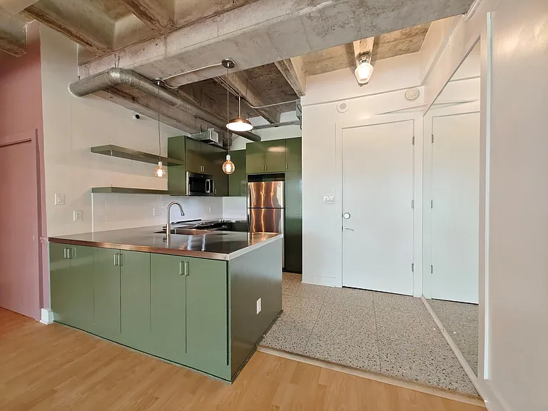 3614 Montrose Blvd #203 — Photo 8