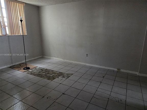 4th image of 14155 SW 87th St #E202