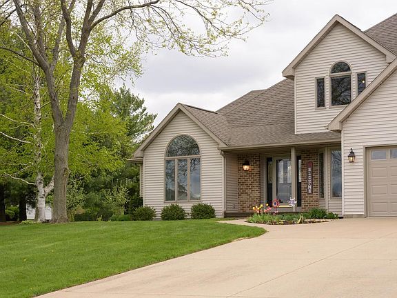 3rd image of 2717 Olin Way