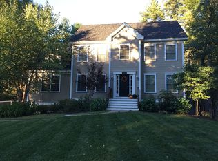 1 Ridgecrest Dr, Greenland, NH 03840