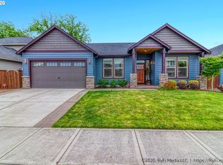 113 N 38th Pl, Ridgefield, WA 98642