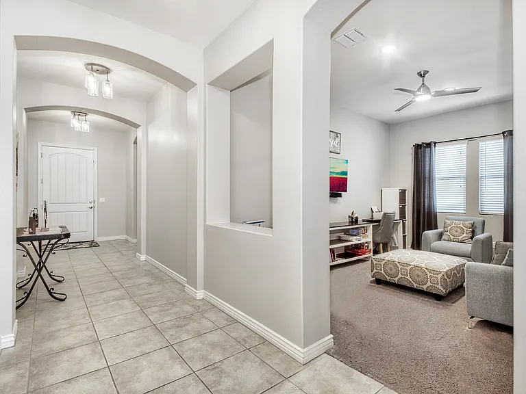 15262 W Garfield St — Photo 10