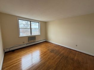 149-151 Adelaide St, Hartford, CT 06114