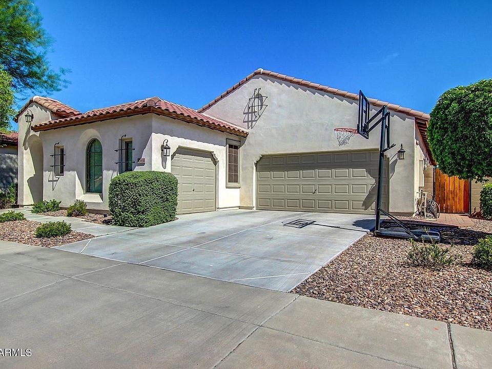 1st image of 12651 W Blackstone Ln