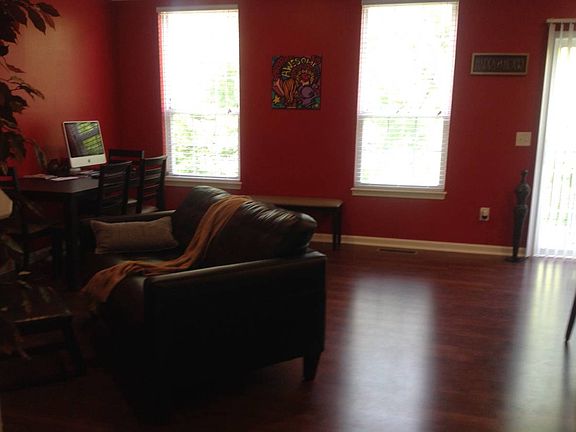 4th image of 6944 Vistamere Way