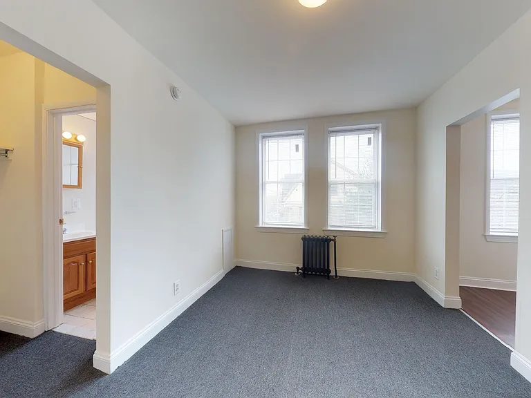 Trinity Place Apartments — Photo 10