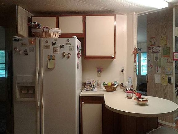 5th image of 2225 NW 48th Ct