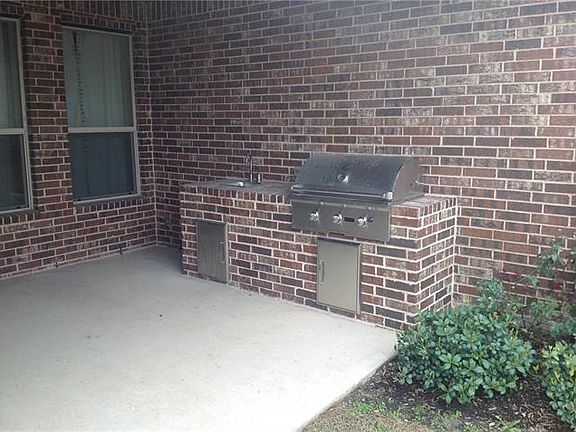 3rd image of 223 Rolling Fork Bnd