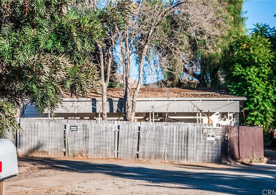 1st image of 25788 Creag Ave