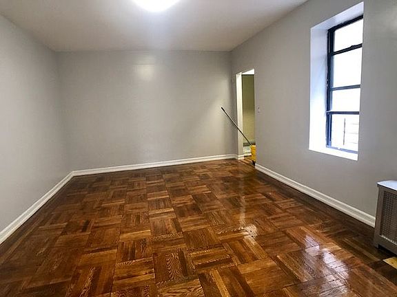 2nd image of 210 W 262nd St APT 3J