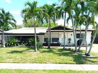 2320 NW 10th Ct, Pompano Beach, FL 33069