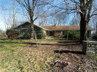 15 School Rd, Colchester, CT 06415