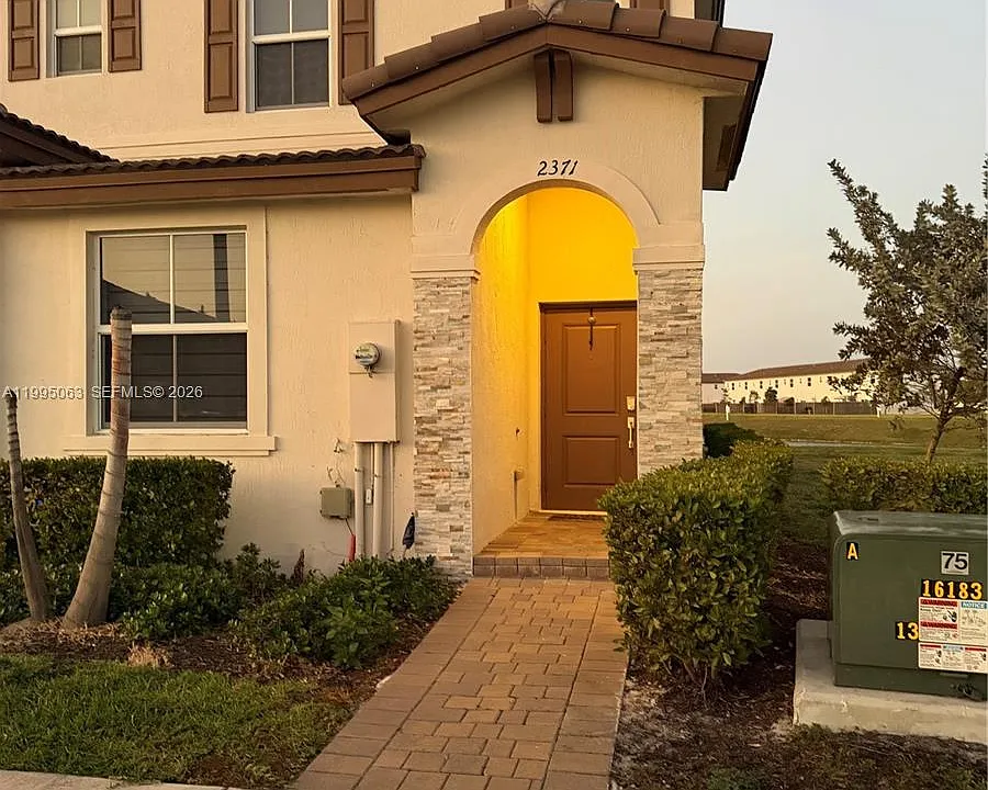 2371 NW 122nd Ter