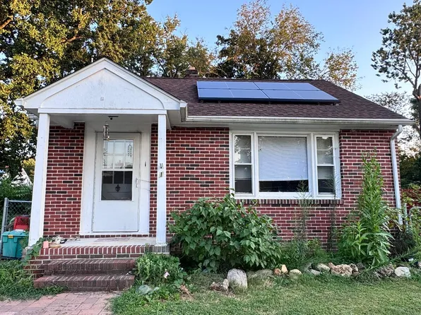 1 Simpson Dr, Penns Grove, NJ 08069