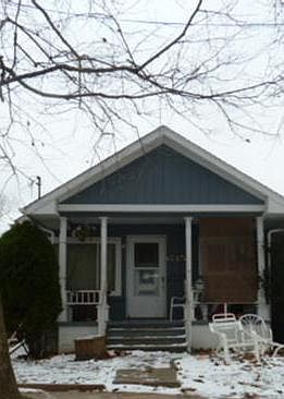 2nd image of 635 S Foster Ave