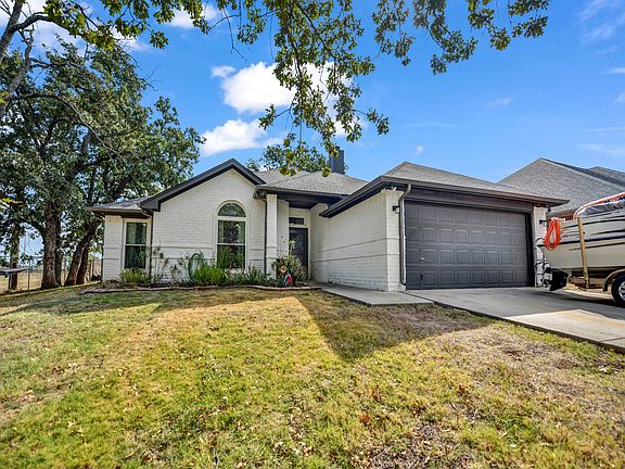 5th image of 780 Stribling Cir