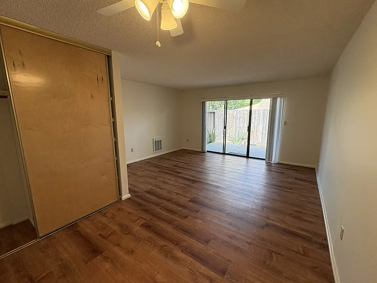 711 Diablo Ave #32 — Photo 9