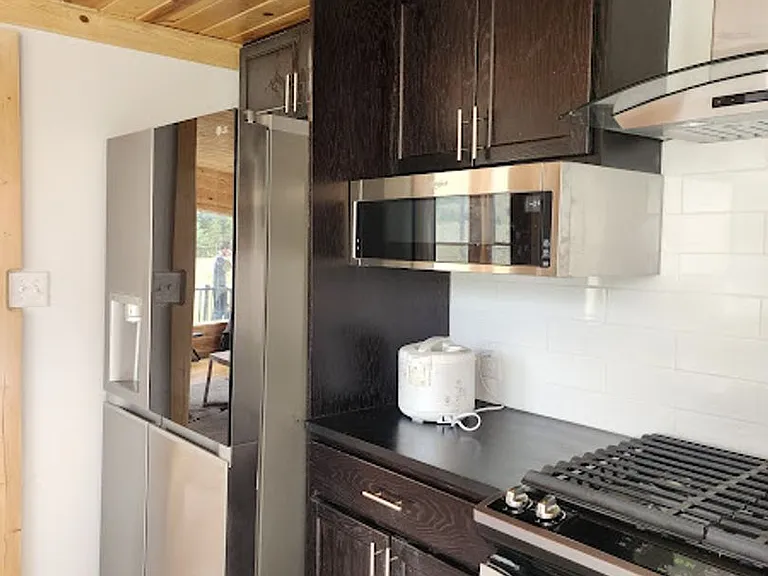210 E Mountain Ave — Photo 13