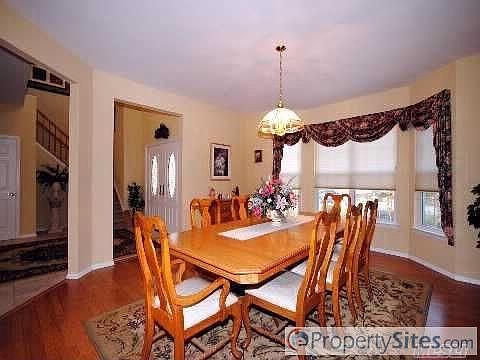 3rd image of 20 Hilltop Ln