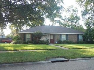 2811 Lake Forest Park Ave, Baton Rouge, LA 70816