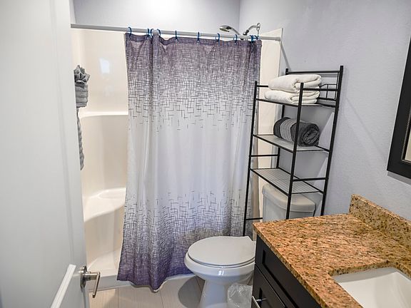 3rd image of 124 Saint Johns Ave #5